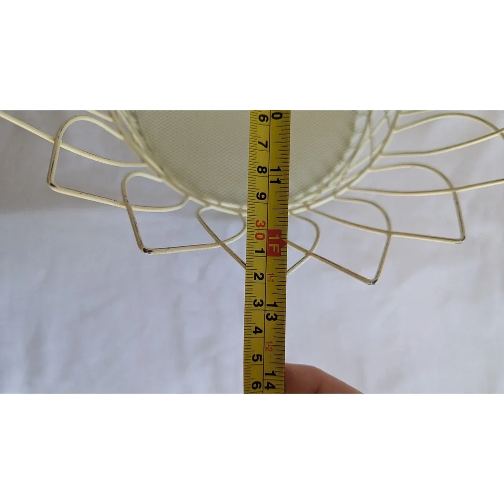Vintage Cream Wire Scalloped Oval Basket Mesh Base Farmhouse Decor